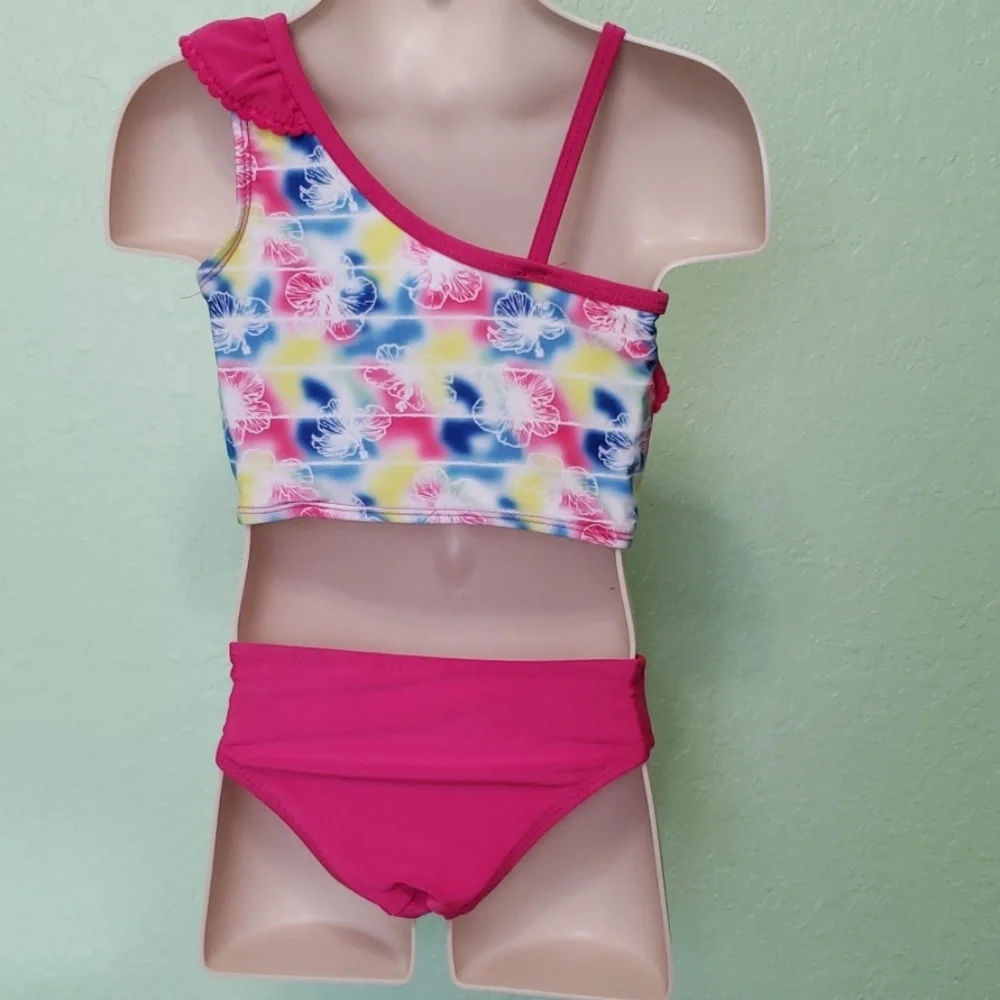 TODDLER'S swim suit